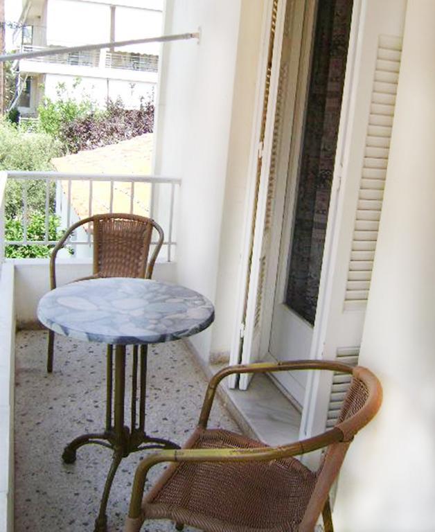 Sofia Rooms Loutra Edipsou  ภายนอก รูปภาพ