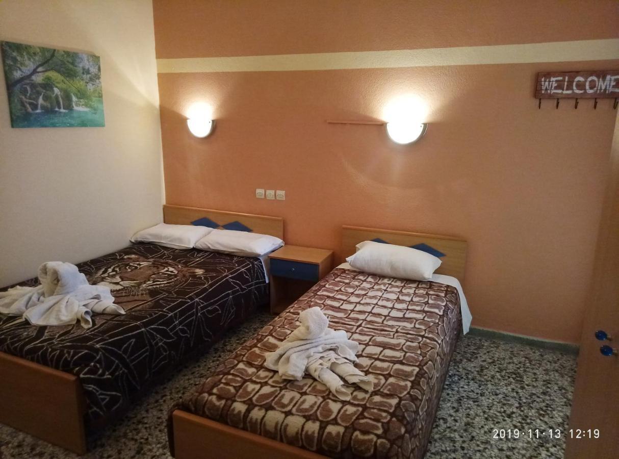 Sofia Rooms Loutra Edipsou  ภายนอก รูปภาพ